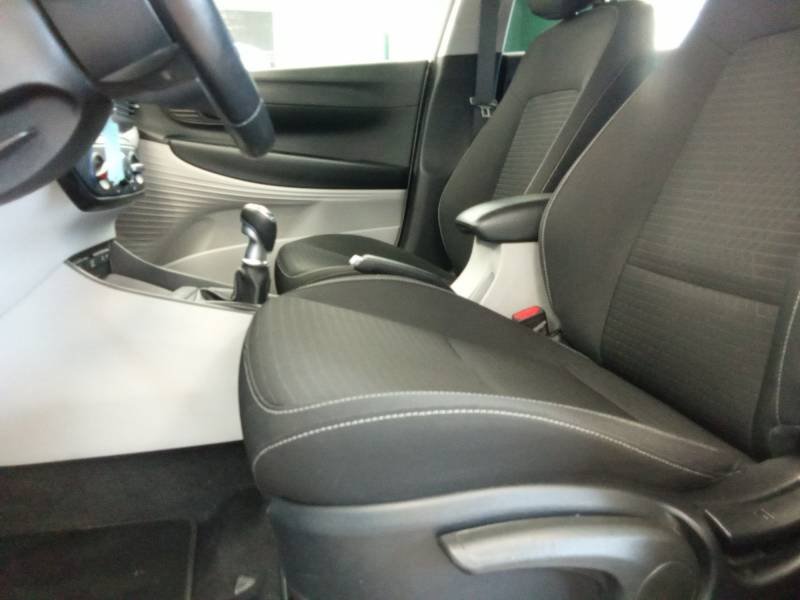 Hyundai i20 - Photo 23