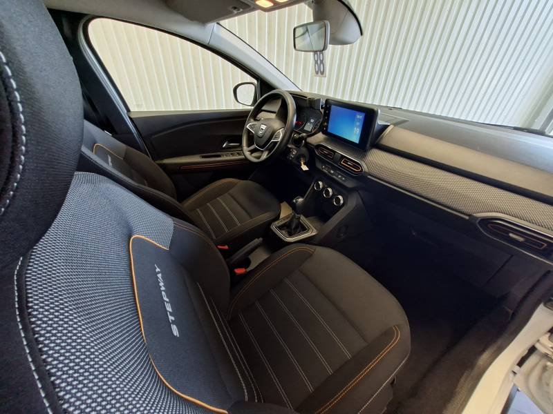 Dacia Sandero - Photo 12