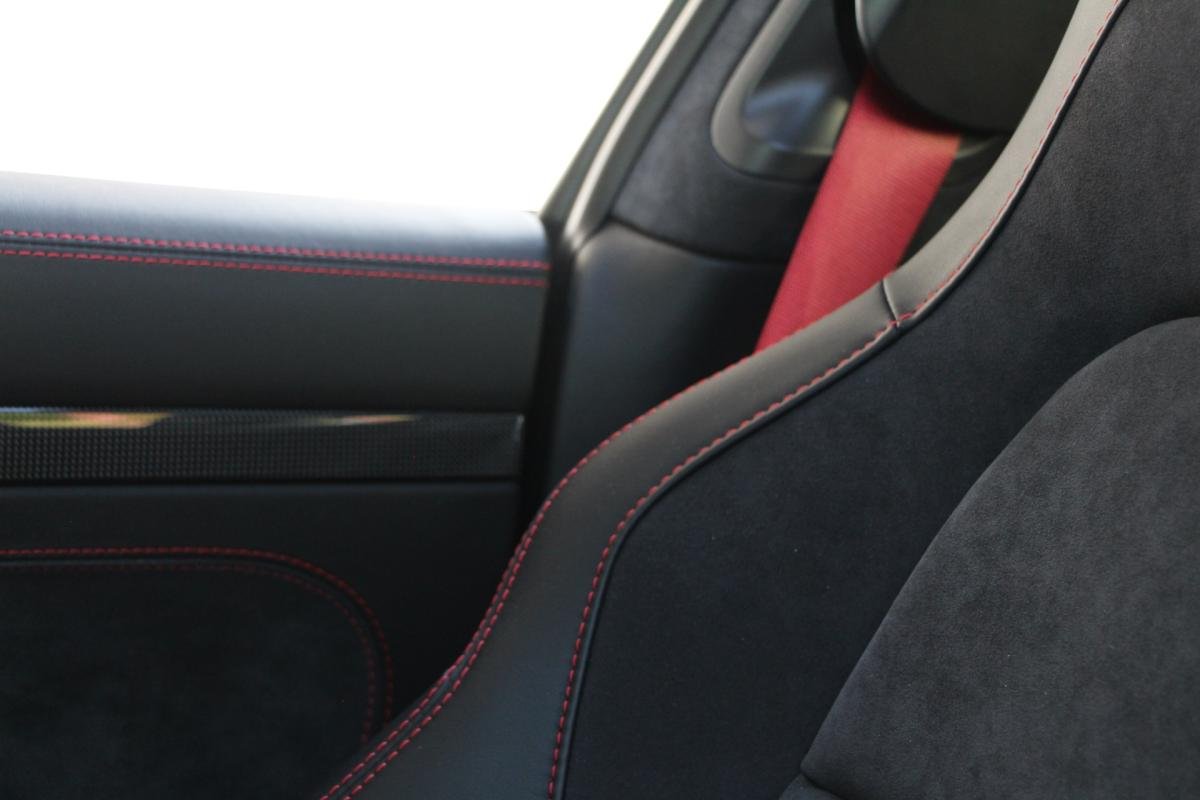 Porsche 911 - Photo 33