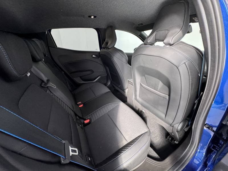 Renault Clio - Photo 24