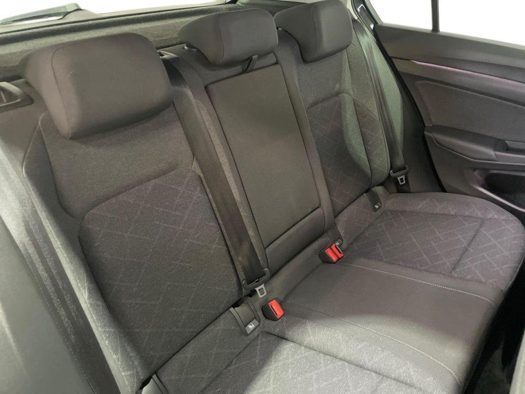 Volkswagen Golf - Photo 23