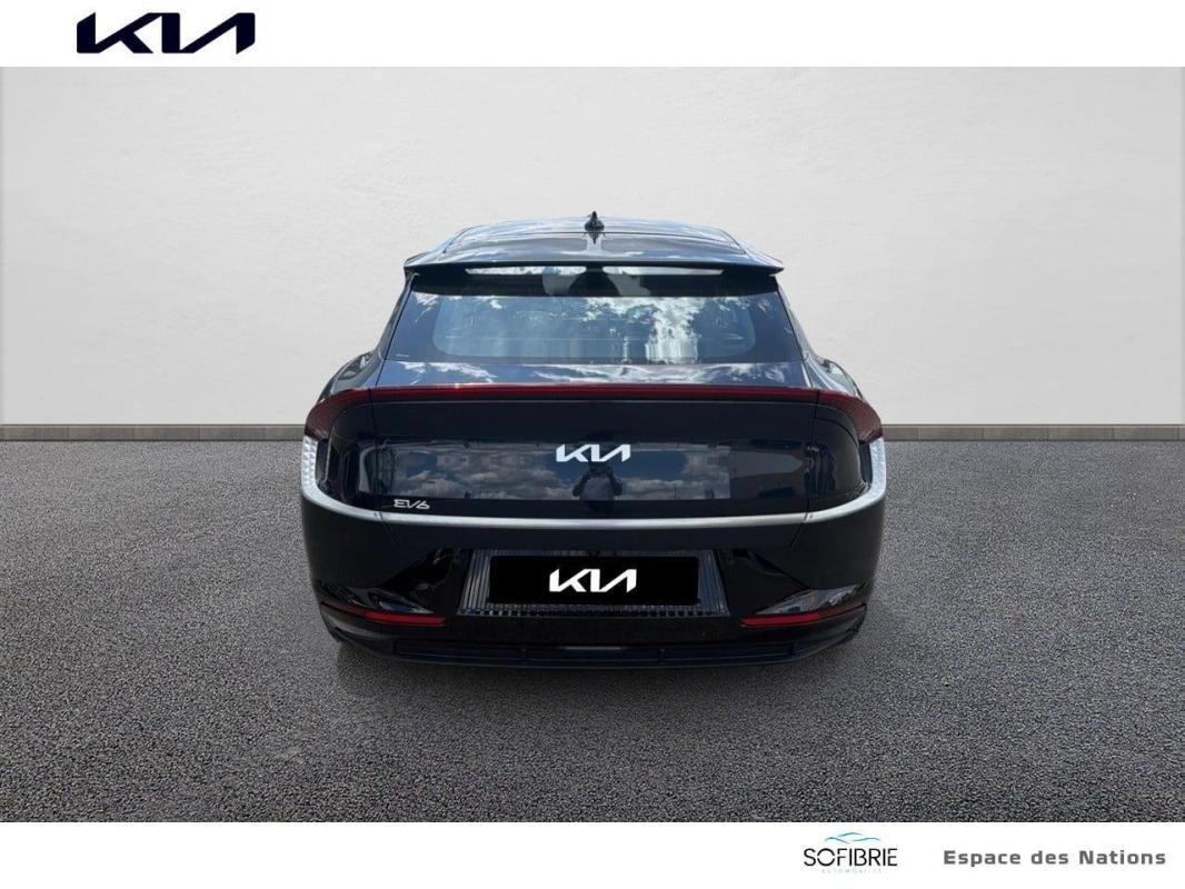 Kia EV6 - Photo 13
