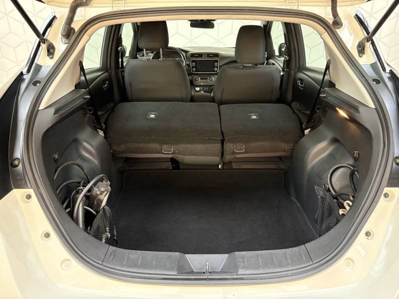 Nissan Leaf - Photo 12
