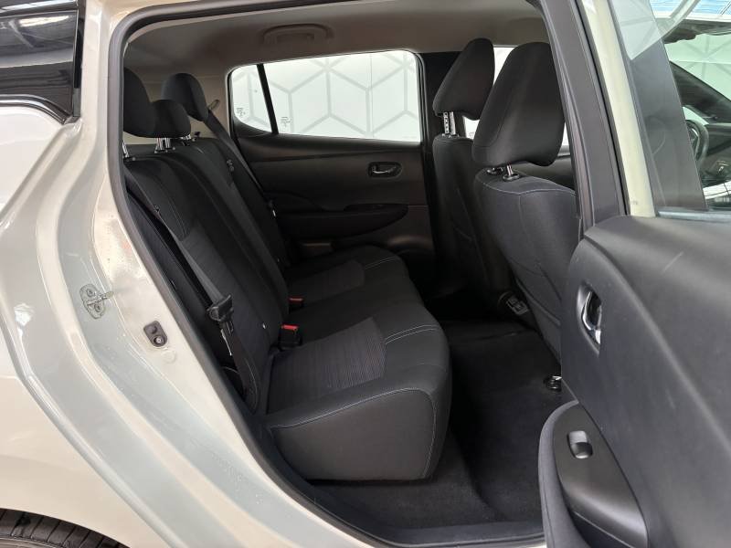 Nissan Leaf - Photo 34