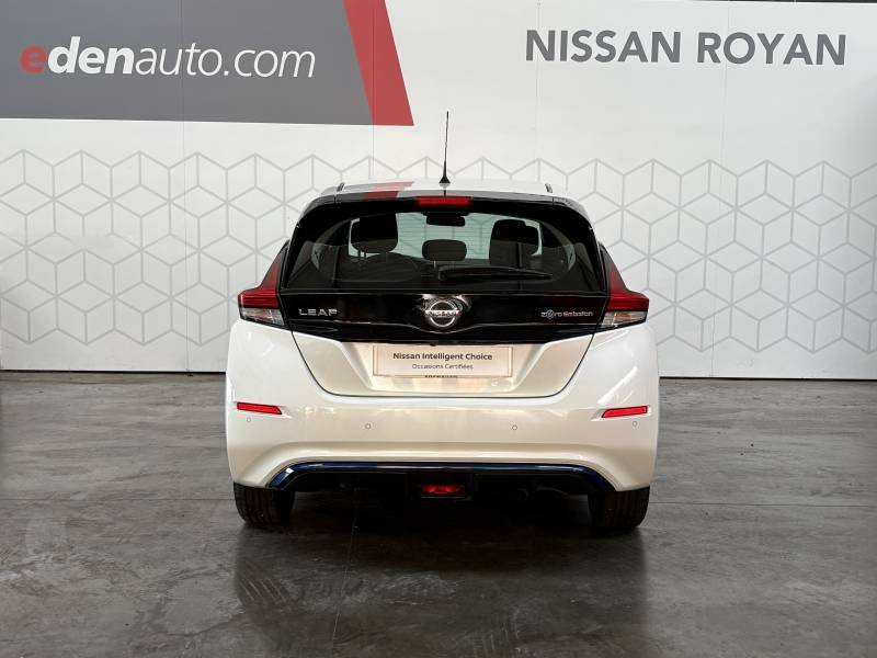Nissan Leaf - Photo 4