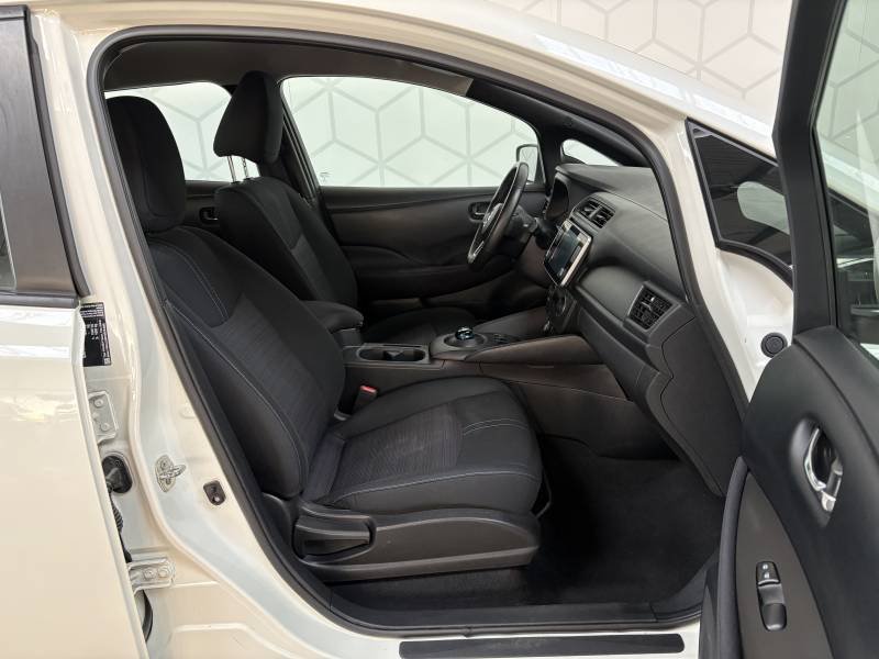 Nissan Leaf - Photo 9