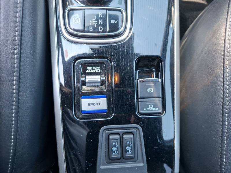 Mitsubishi Outlander - Photo 25