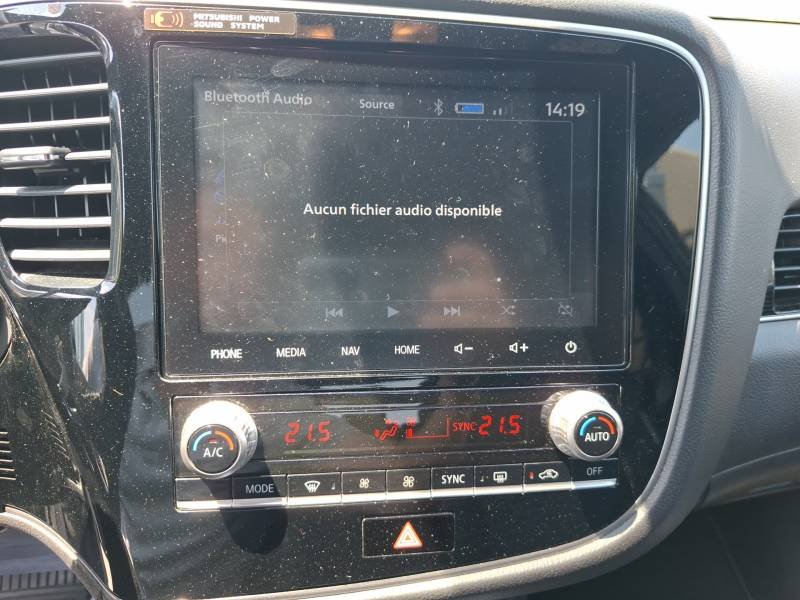 Mitsubishi Outlander - Photo 28