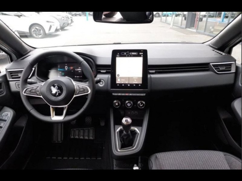 Mitsubishi Colt - Photo 10