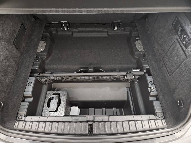 BMW ix - Photo 17