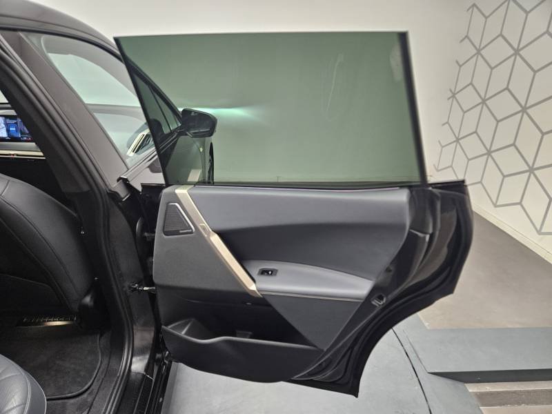 BMW ix - Photo 22