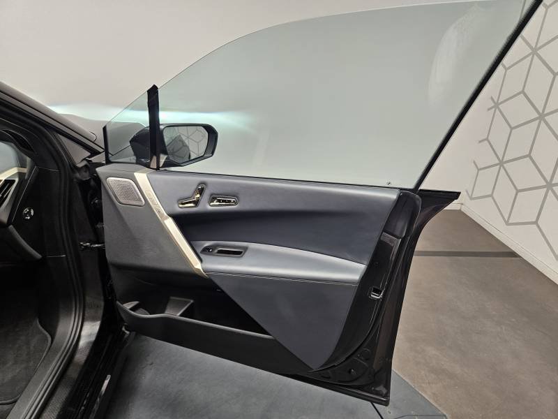 BMW ix - Photo 23