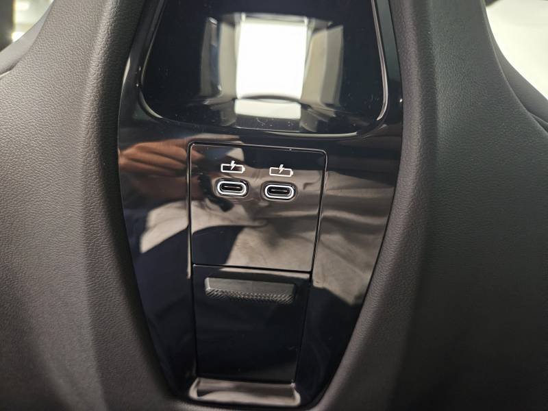 BMW ix - Photo 30