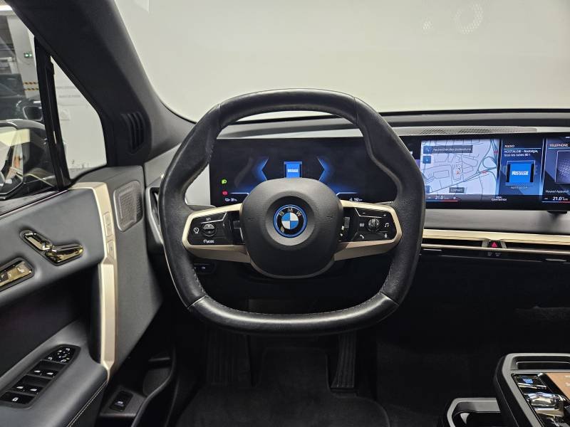 BMW ix - Photo 33