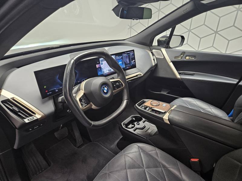BMW ix - Photo 39