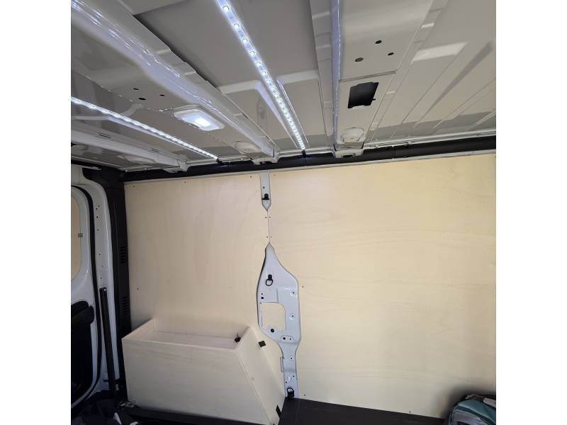 Nissan Primastar - Photo 18