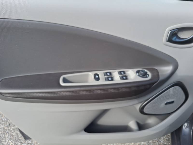Renault Zoe - Photo 22