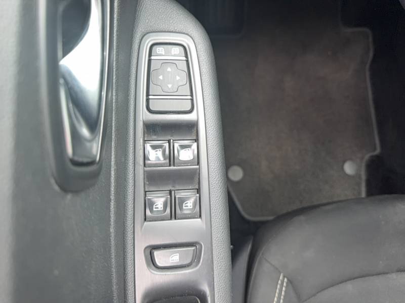 Renault Captur - Photo 13