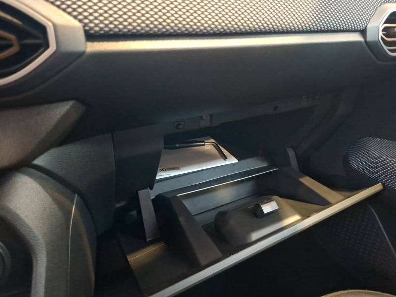 Dacia Sandero - Photo 28