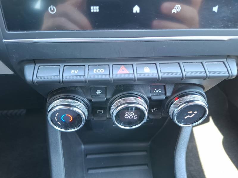 Renault Clio - Photo 22