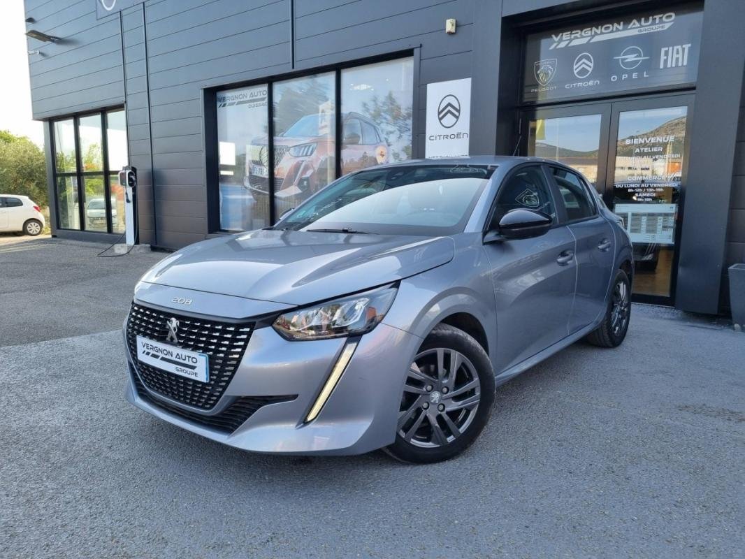 Peugeot 208 - Photo 1