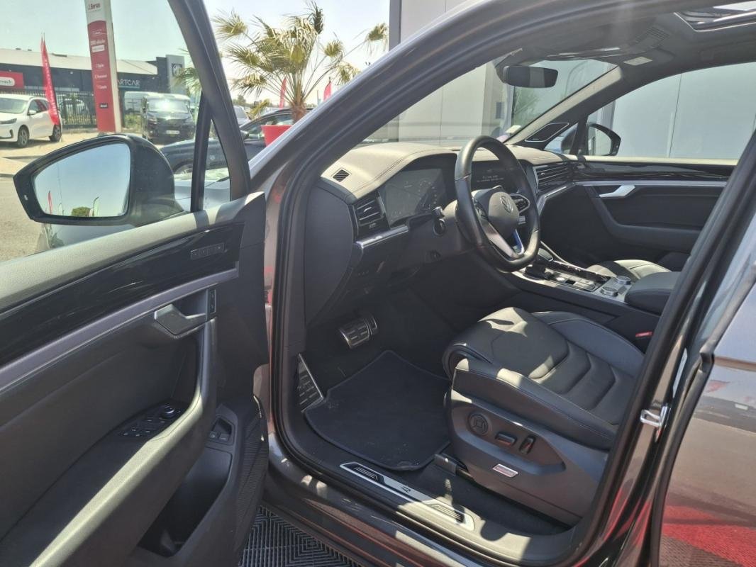 Volkswagen Touareg - Photo 14