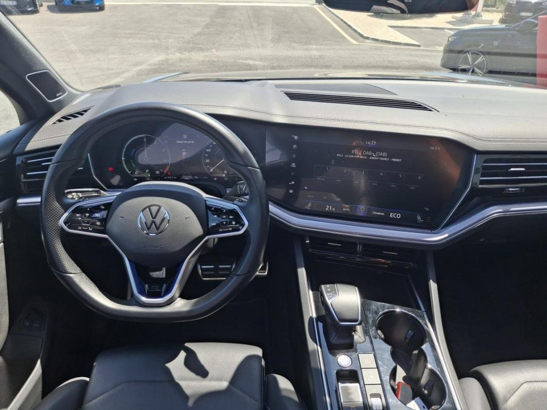 Volkswagen Touareg - Photo 16