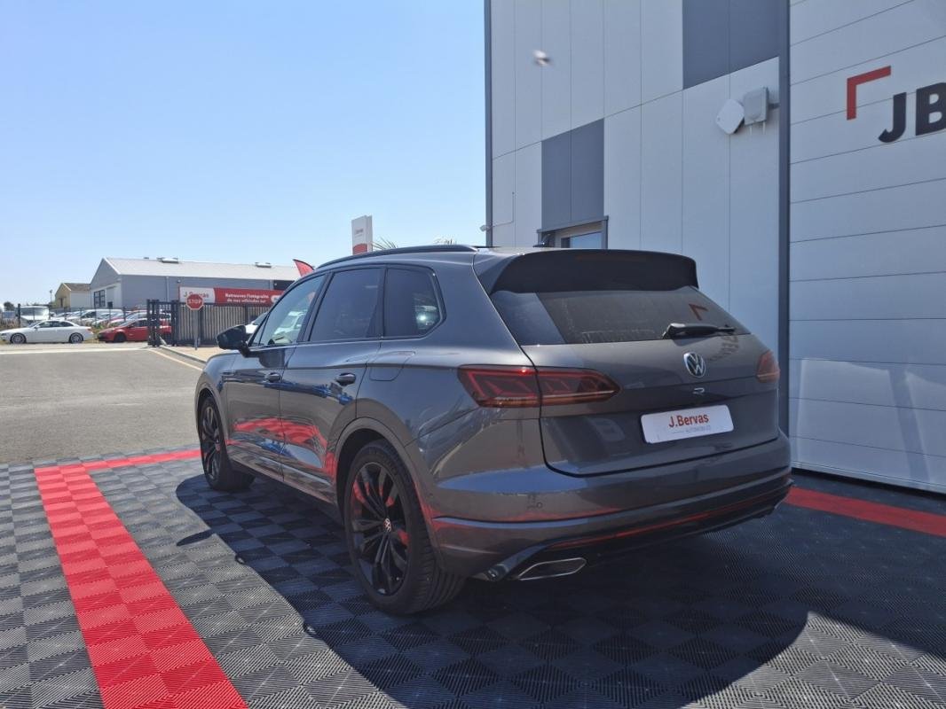Volkswagen Touareg - Photo 3