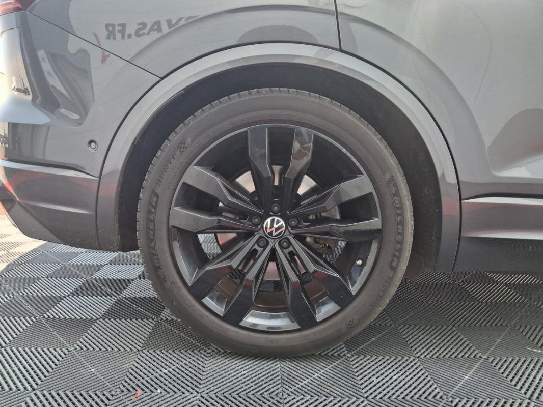 Volkswagen Touareg - Photo 8