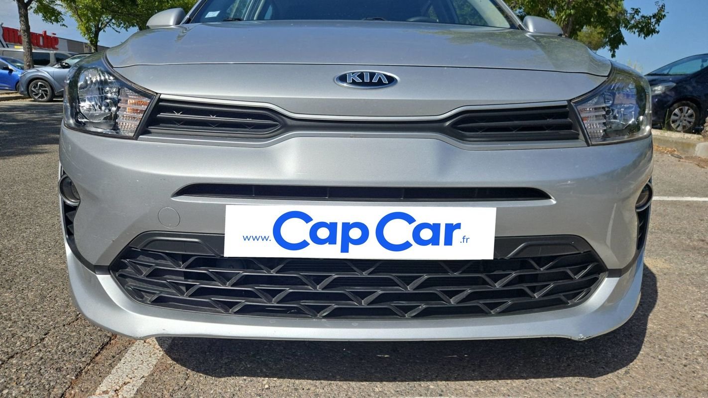 Kia Rio - Photo 20