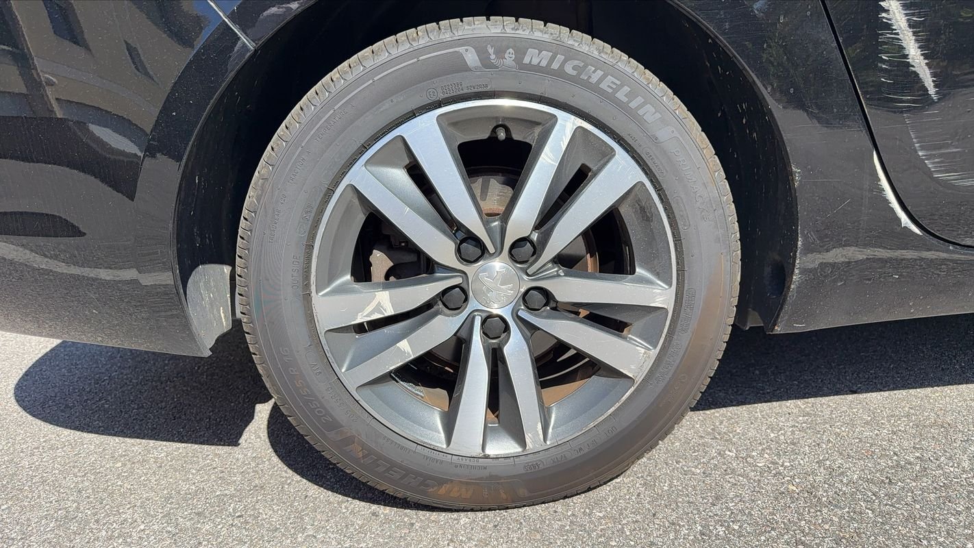 Peugeot 308 SW - Photo 16