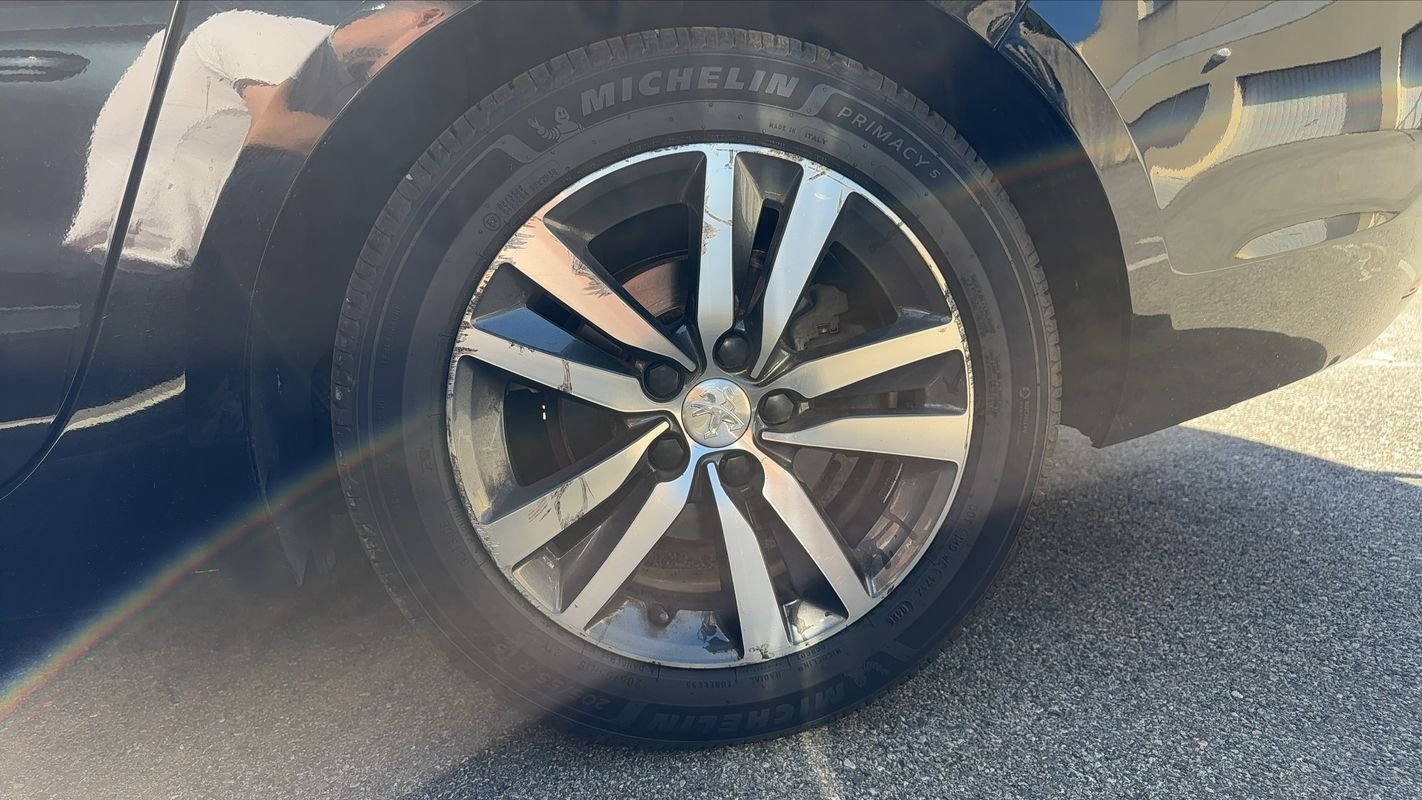 Peugeot 308 SW - Photo 19