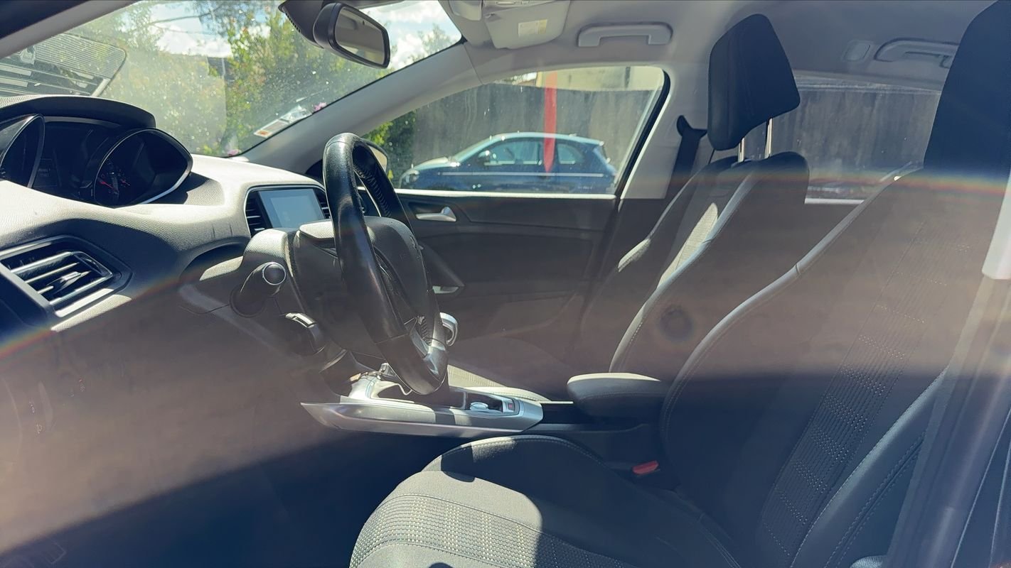 Peugeot 308 SW - Photo 26
