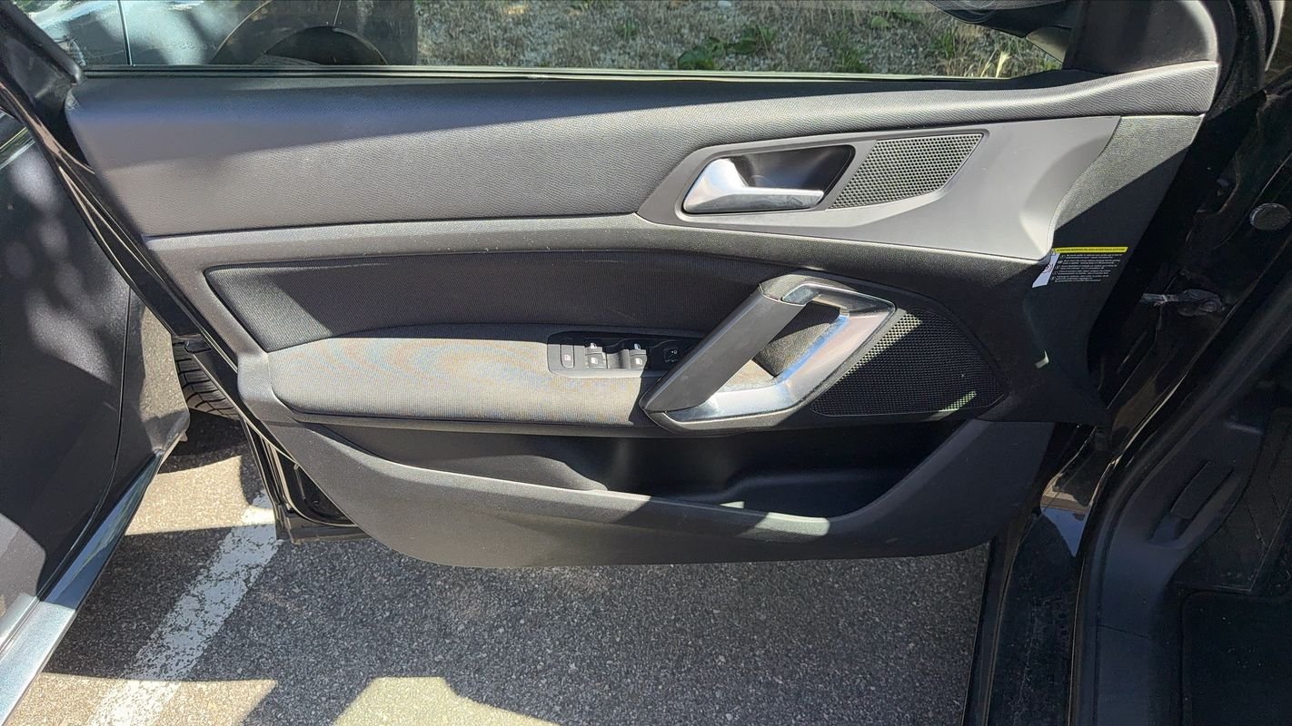 Peugeot 308 SW - Photo 7