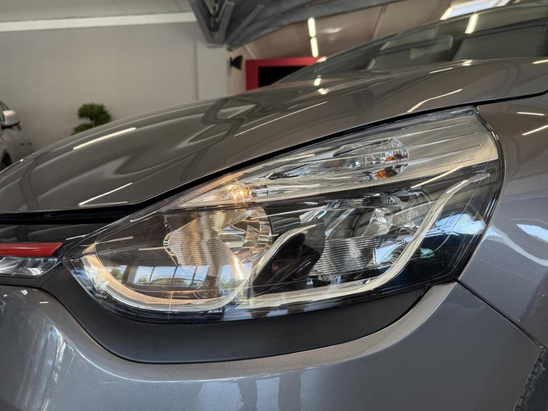 Renault Clio - Photo 30