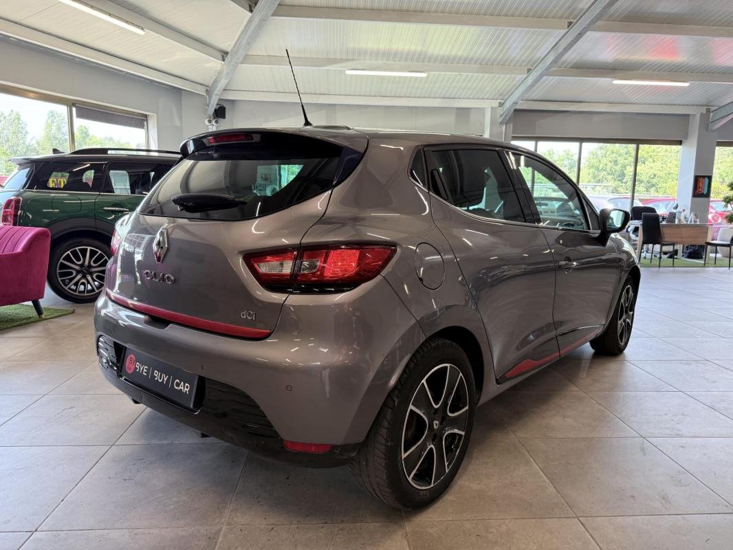 Renault Clio - Photo 3