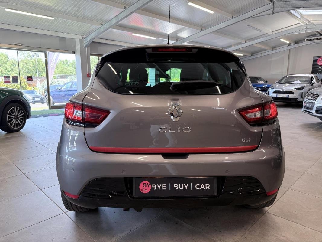 Renault Clio - Photo 33