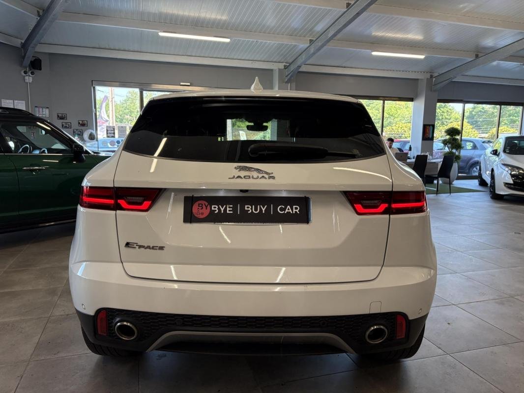 Jaguar E-PACE - Photo 7