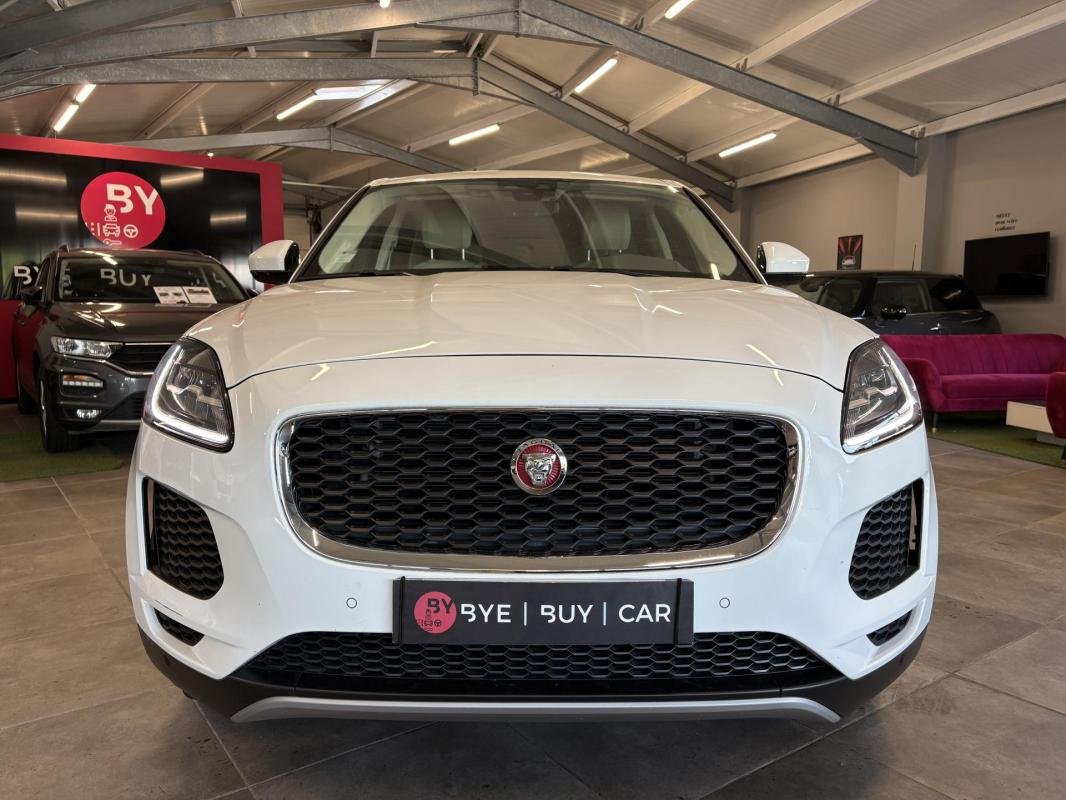 Jaguar E-PACE - Photo 8