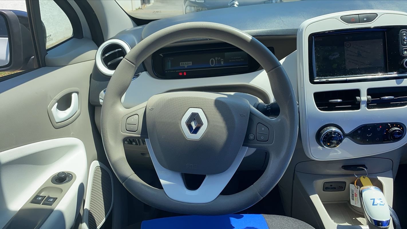 Renault Zoe - Photo 23