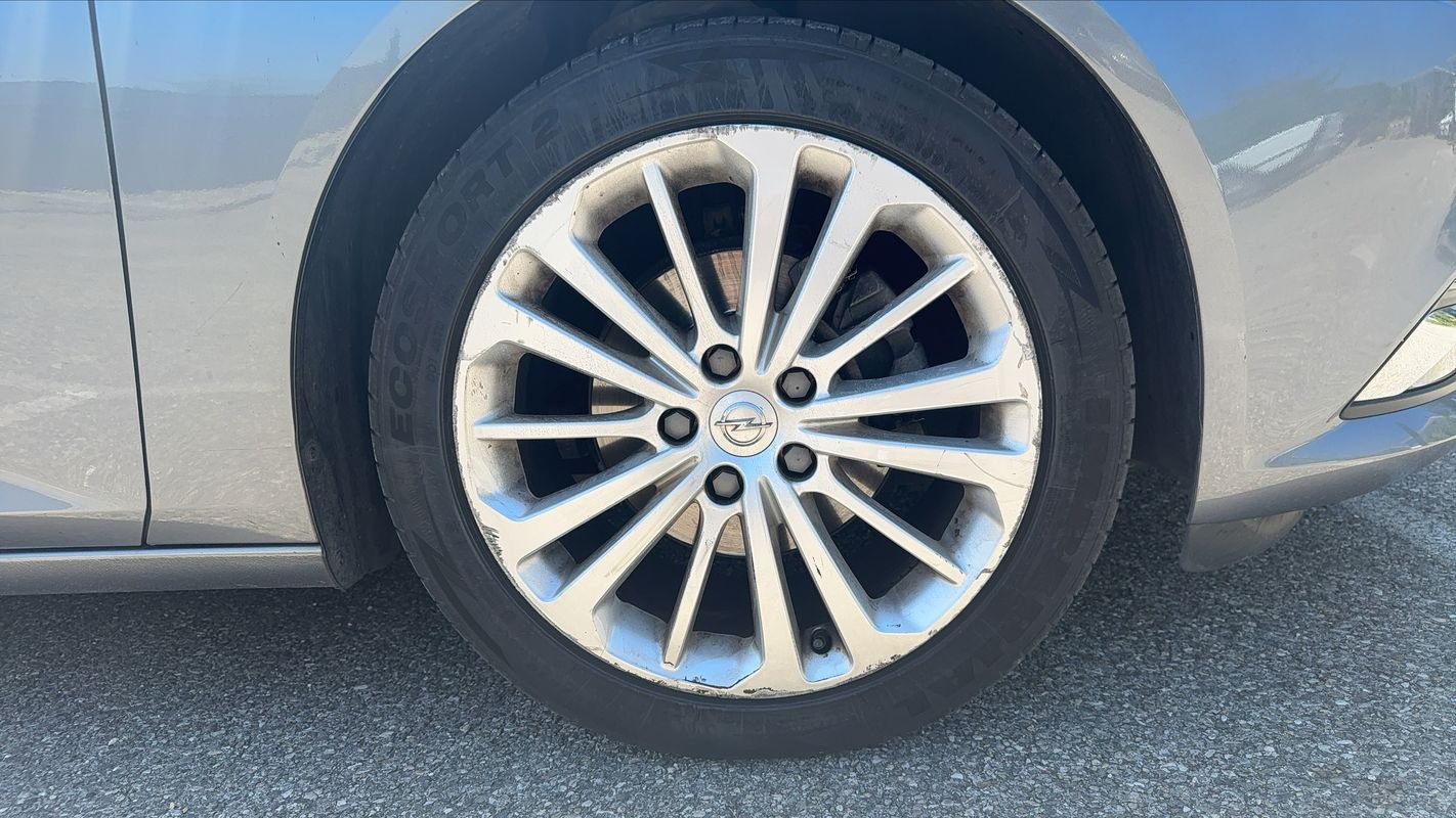 Opel Insignia Sports Tourer - Photo 17