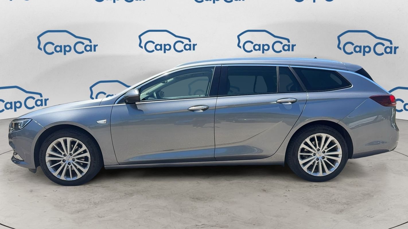 Opel Insignia Sports Tourer - Photo 2
