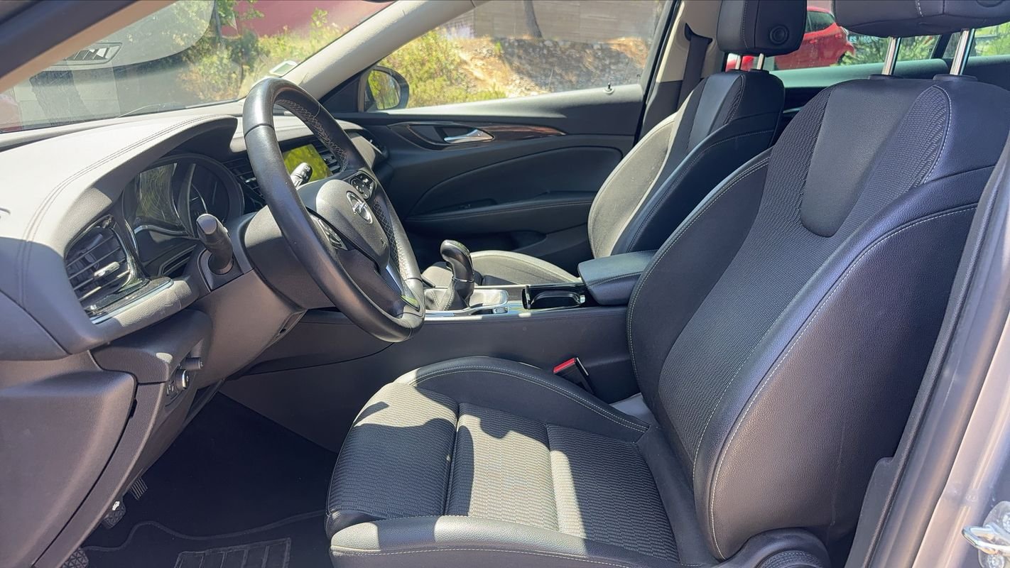 Opel Insignia Sports Tourer - Photo 26