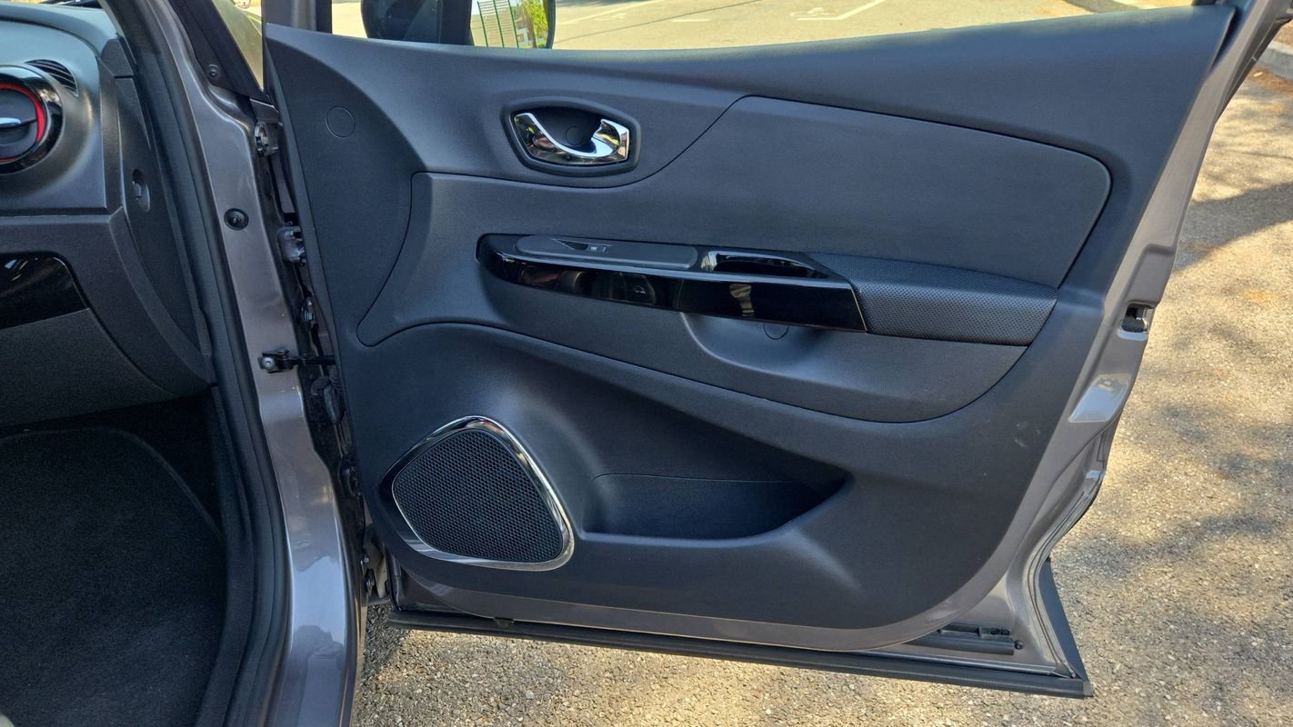 Renault Captur - Photo 23