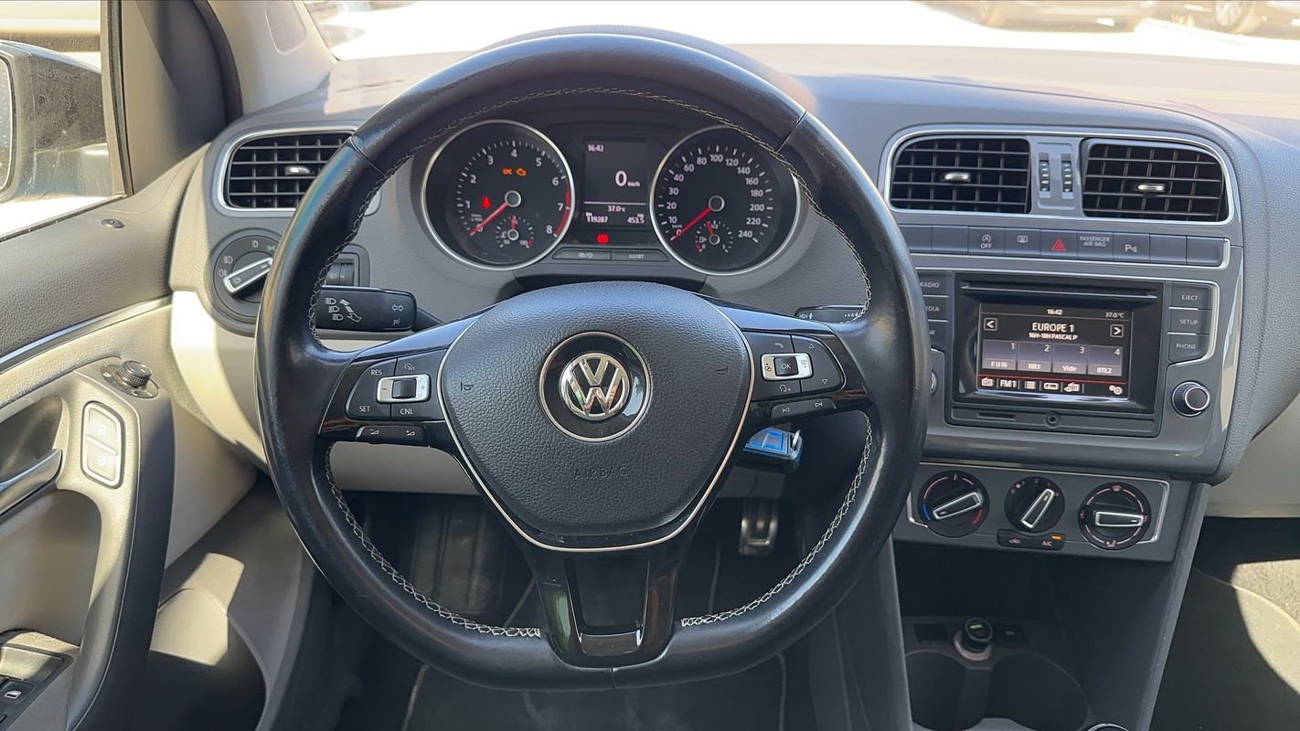 Volkswagen Polo - Photo 23