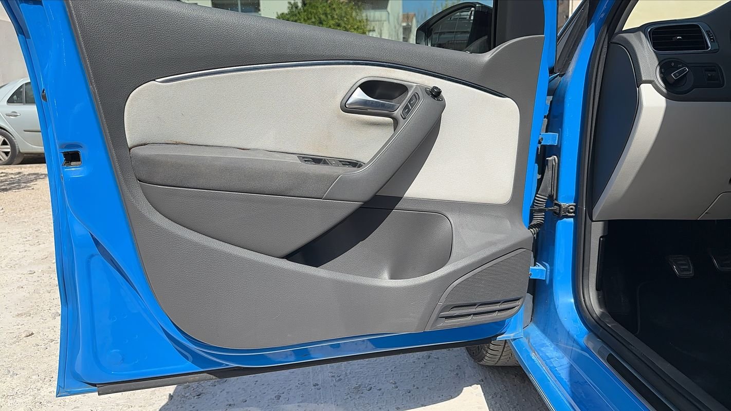 Volkswagen Polo - Photo 7