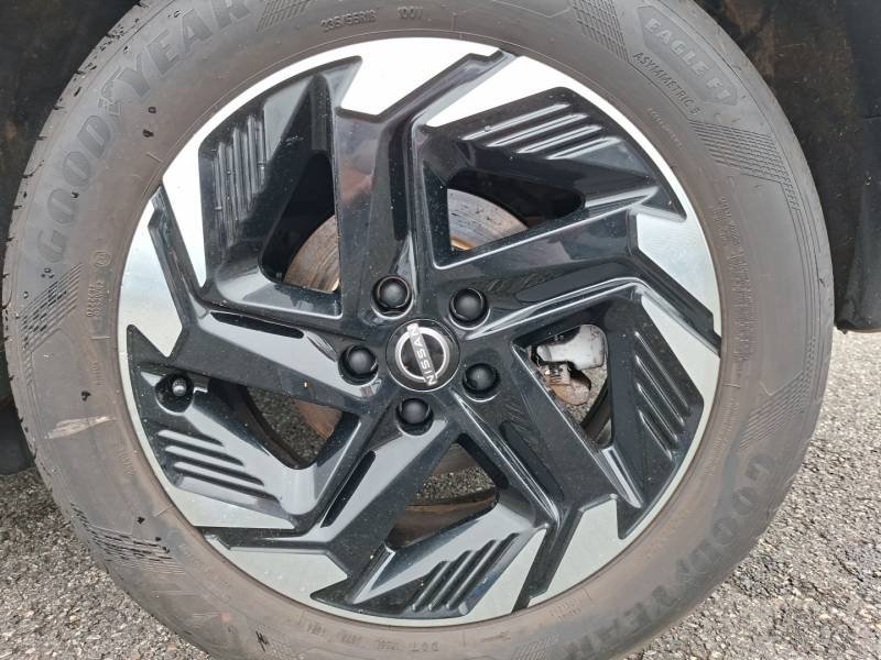 Nissan Qashqai - Photo 22