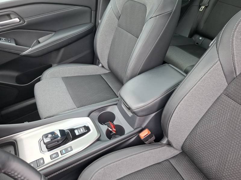 Nissan Qashqai - Photo 38