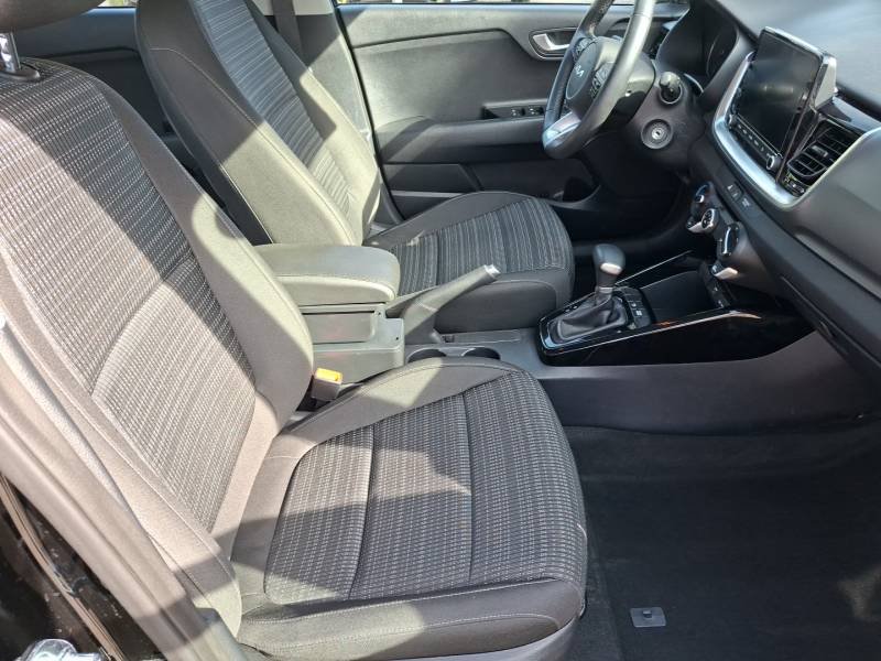 Kia Stonic - Photo 12