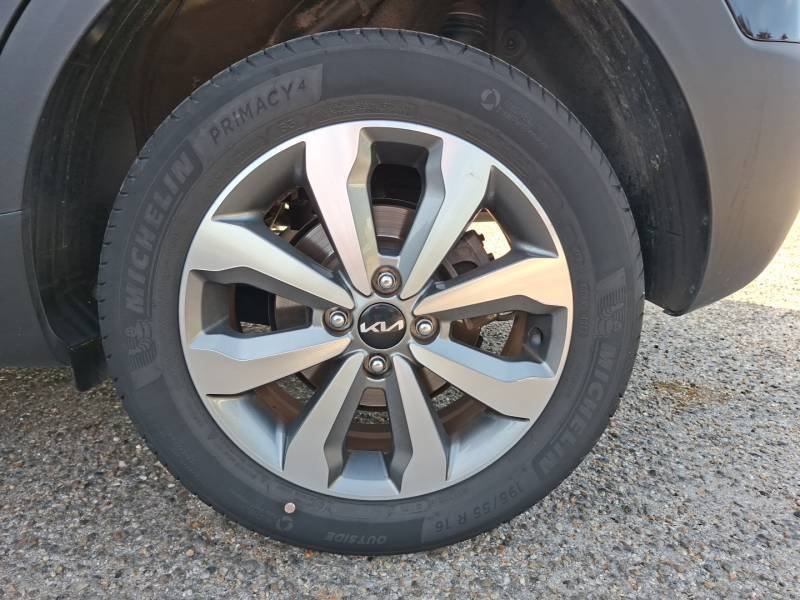 Kia Stonic - Photo 16